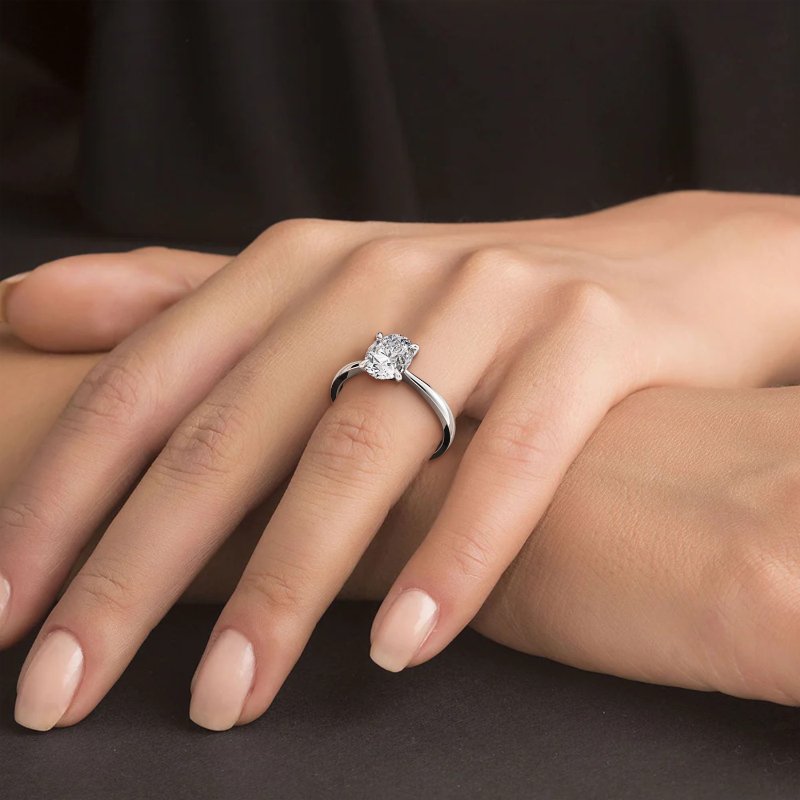 18K White Gold Giselle Engagement Ring