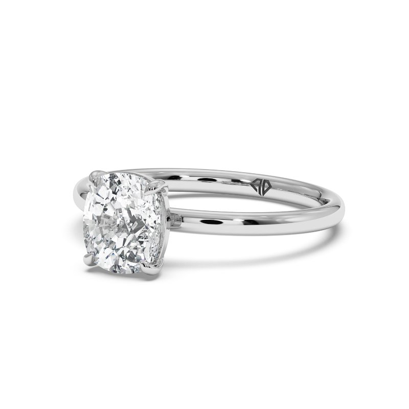 18K White Gold Fiora Engagement Ring