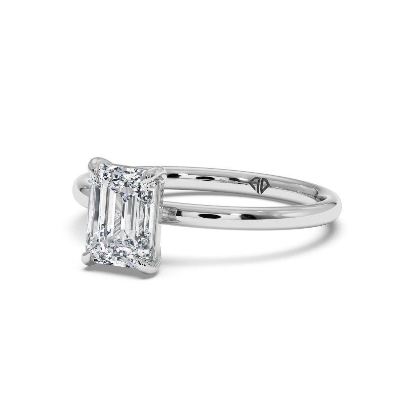 18K White Gold Fiora Engagement Ring