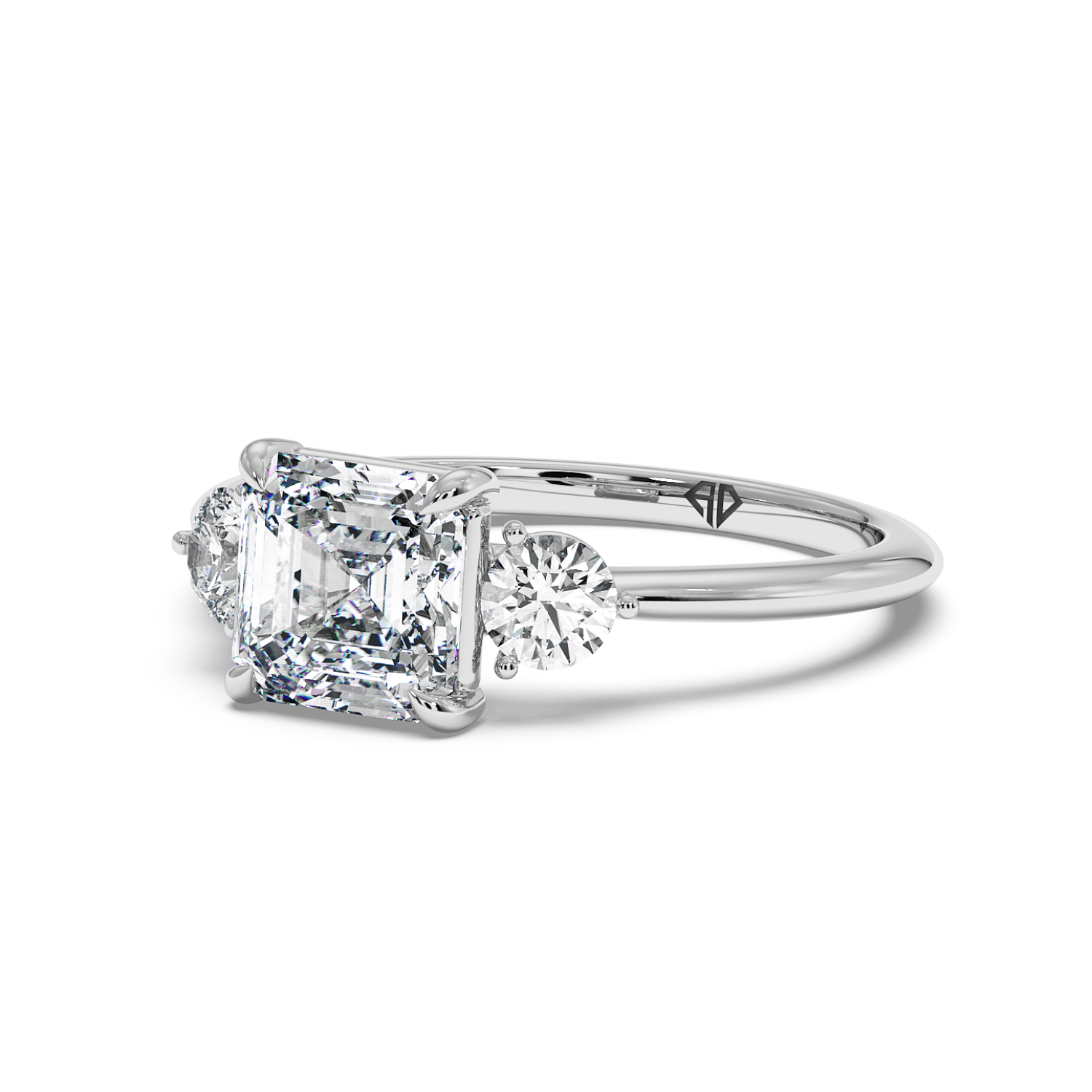 18K White Gold Aida Engagement Ring