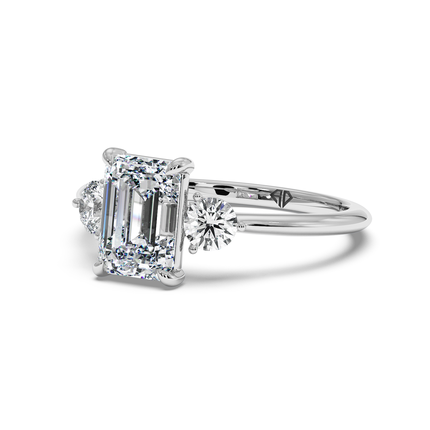 18K White Gold Aida Engagement Ring