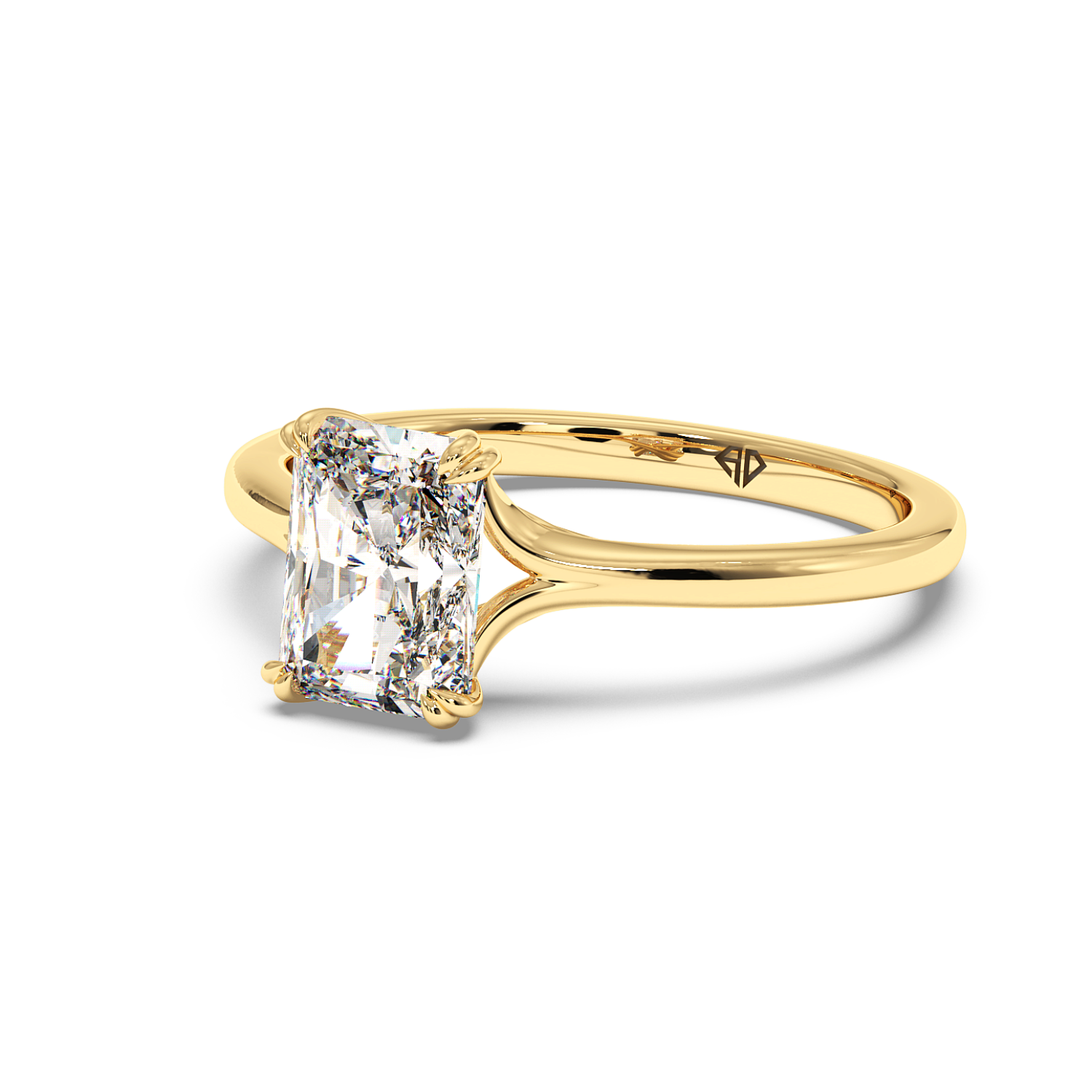 18K Yellow Gold Leone Engagement Ring